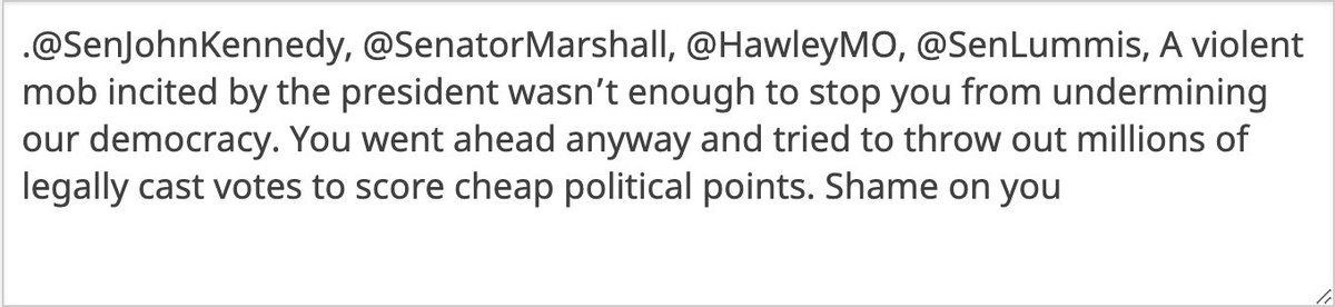 smithseester's tweet image. 