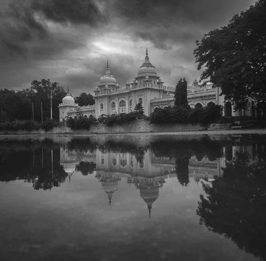 myawarbaig's tweet photo. Some genius took advantage of rain water flooding the hockey field to take this beautiful photo. That's my school Hyderabad Public School. https://t.co/l4a8nla5cQ