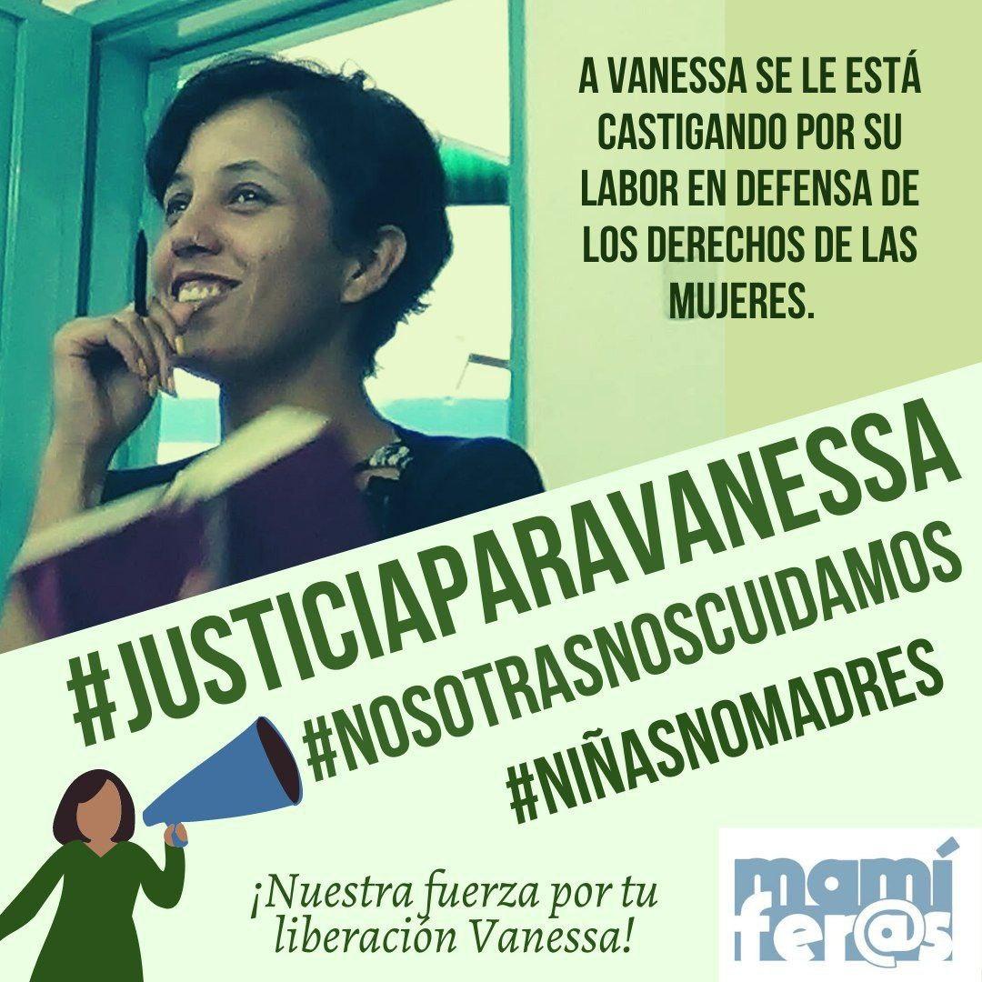 jesspernia's tweet photo. Vanessa es maestra de niñes de barriadas merideñas, Vanessa es profe universitaria, Vanessa es investigadora en derechos reproductivos y pedagogía crítica, pero Vanessa está presa en #Mérida por orientar a una niña violada, mientras el violador sigue libre #JusticiaParaVannesa https://t.co/cz2ZXPqgX2