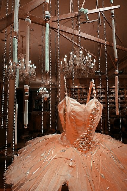 SunsetBallet's tweet image. ◌
            𝒲𝐞𝐥𝐜𝐨𝐦𝐞 𝐭𝐨 𝐭𝐡𝐞 𝒮𝐮𝐧𝐬𝐞𝐭 ℬ𝐚𝐥𝐥𝐞𝐭.

𝐈𝐧 𝐭𝐡𝐢𝐬 𝐬𝐜𝐡𝐨𝐨𝐥 𝐰𝐞 𝐭𝐫𝐚𝐢𝐧 𝑠𝑡𝑎𝑟𝑠.
𝐃𝐢𝐬𝐜𝐢𝐩𝐥𝐢𝐧𝐞 𝐚𝐧𝐝 𝑝𝑎𝑠𝑠𝑖𝑜𝑛 𝐚𝐫𝐞 𝐭𝐡𝐞 𝐰𝐚𝐭𝐜𝐡𝐰𝐨𝐫𝐝𝐬. 𝐃𝐨 𝐧𝐨𝐭 𝐡𝐞𝐬𝐢𝐭𝐚𝐭𝐞.

─ 𝑴𝑴𝑬 𝘌𝘭𝘪𝘻𝘢𝘣𝘦𝘵𝘩