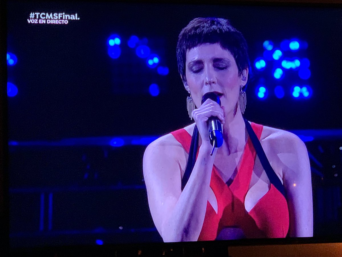 pedropalomobcn's tweet photo. La verdad que .@_RocioMadrid ha sido sorpresa programa tras programa 🥰🥰🎤🎤👏🏻👏🏻👏🏻👏🏻 #TCMS16 https://t.co/kHqTCWZc5N