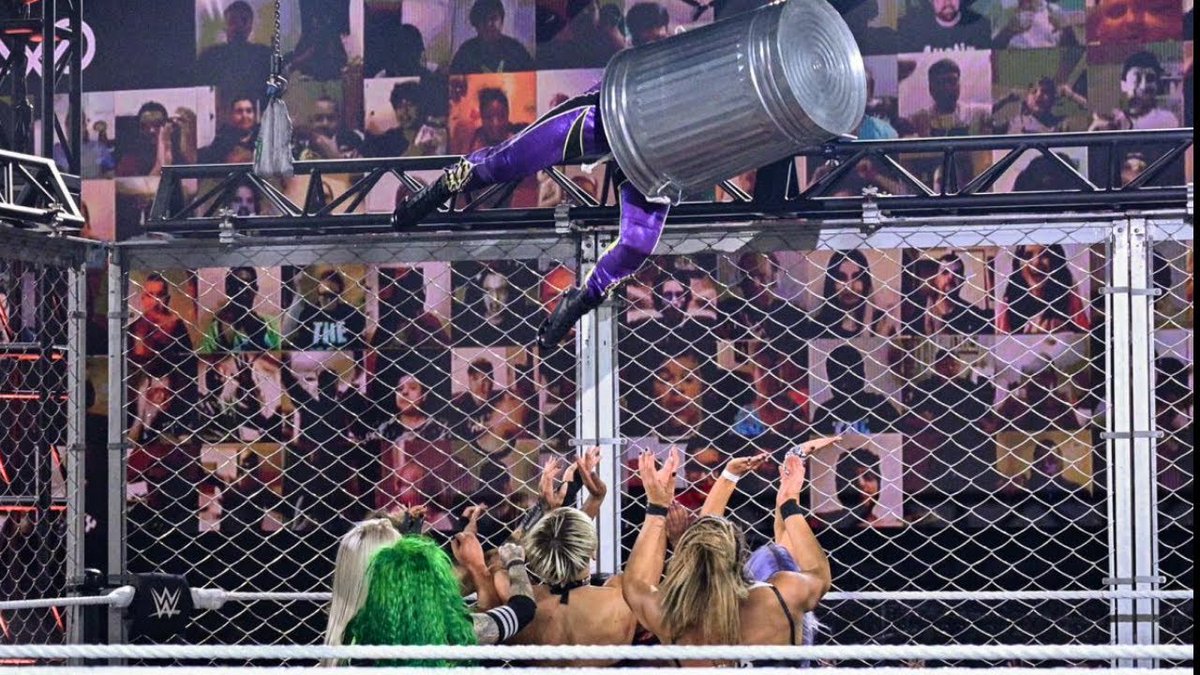 beyondZbelle's tweet photo. Who won the #BeyondtheBelle #MatchoftheYear award? Tune in and find out! https://t.co/uvSggmO48w #yearendawards #CLSquaredProductions #womenswrestling #womenswrestlingpodcast #nominees #andthewinneris #podcast https://t.co/bh7l7TwFnj