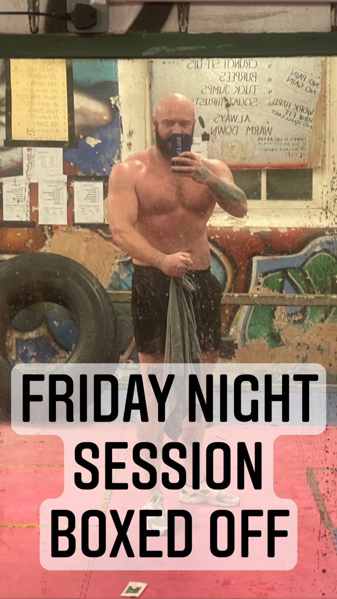 DavyFury's tweet photo. #letsgo #workingit #workinghard #FridayFeeling #boxer #boxing #heavyweight 

Amazing week, training all weekend and for the forceable, get ready, stay ready, be ready... https://t.co/N0iP2JaIny