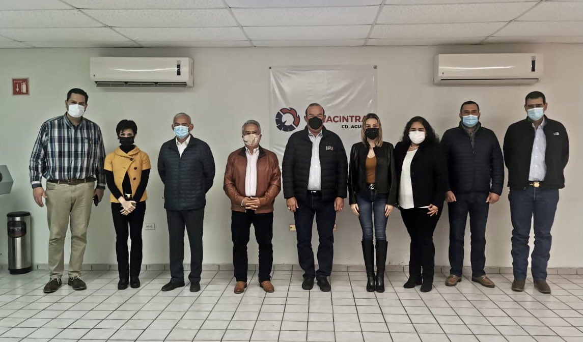 Veronica_mtz's tweet photo. En #Acuña me reuní con el Secretario de Economía del Gobierno del Estado y con la Unión de Organismos Empresariales, con quienes acordamos seguir impulsando acciones para el desarrollo de la ciudad.

#VeroSenadora https://t.co/tPel8IaUwb