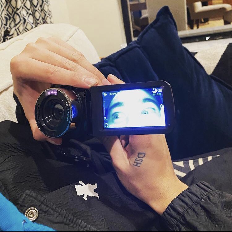 Arg5SOSOficial's tweet photo. @Ashton5SOS ft @Calum5SOS en ig 💜💜💜 https://t.co/P3aoPkZngl