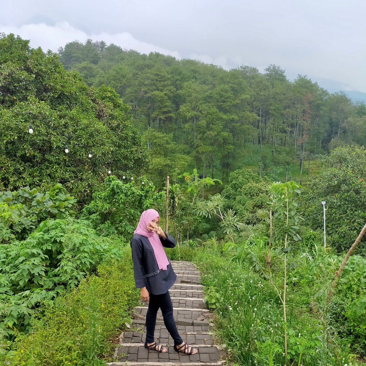 RiaIlsa's tweet photo. #FotoProfilBaru https://t.co/pyGEQfF1JH