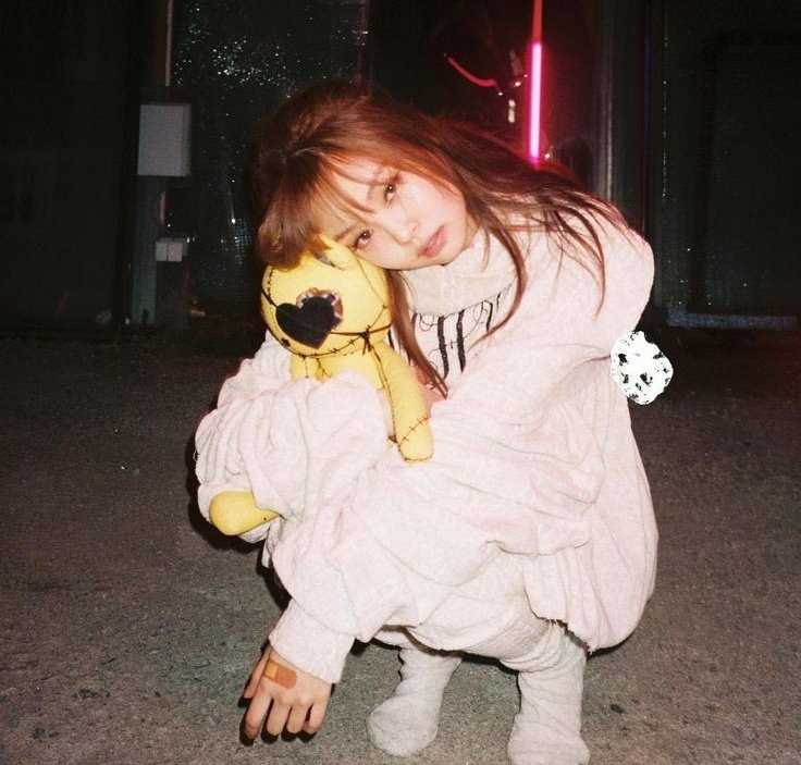 hai gue nabilla .
gue newbie rp twit ni
mau temenan sama billa ga ?
.
.
.
.
.
.
mutualan ? rt/like
fambest ? DM aja

#roleplayerindonesia #roleplayer #rpwindonesia #roleplayerkpop #roleplayeraccount