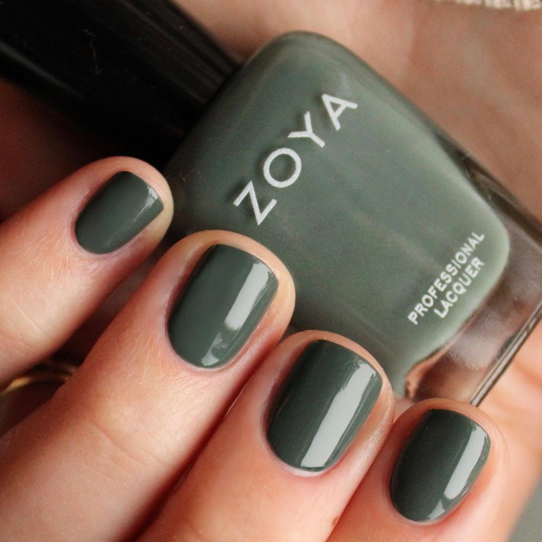 beyondpolish's tweet photo. #FridayFavorites goes to Sarah @vino_and_varnish!
💅: @zoyanailpolish in #evvie

Shop now:
https://t.co/3CxvXBYDKB

#EverydayZoya #VeganBeauty #10Free #nontoxic https://t.co/uX1vBlvapD