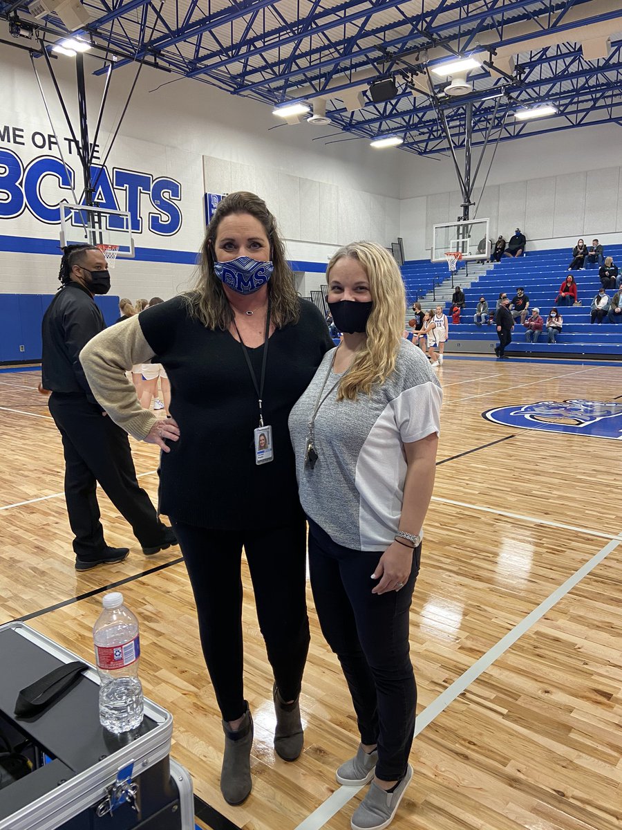 cbryan33's tweet photo. Dieterich  still has the best dressed coaches 💙 https://t.co/MiyN87vHWL