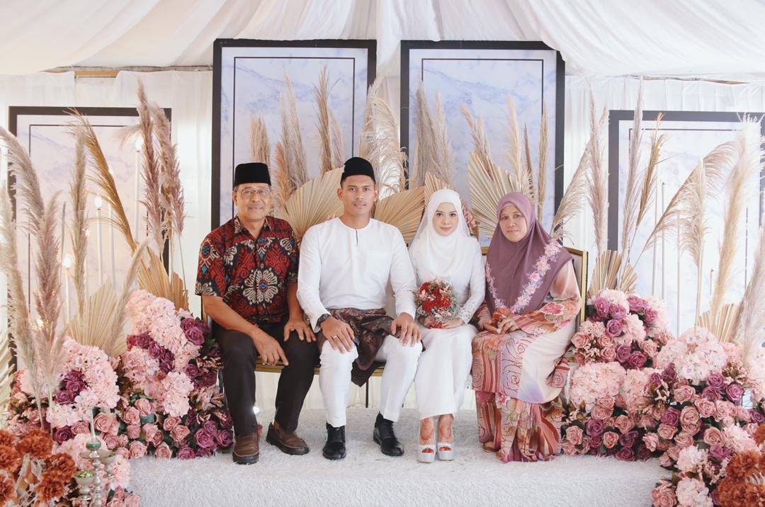IFR_14's tweet photo. 💍♥️ https://t.co/jCXixN4lGw