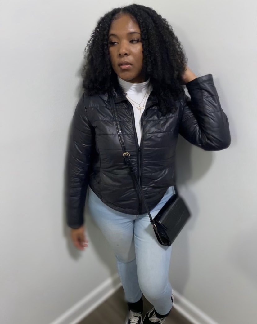 cherrieberry212's tweet photo. 🆗🆒 https://t.co/IO1bgTOGt7