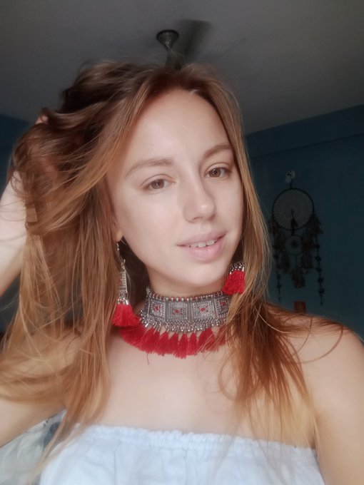 Happy happy Corona. Everything what is going on is holy, everything is God and we are parts of big flame<a href="/tag/%D0%BD%D0%BE%D0%B2%D0%B0%D1%8F%D0%B0%D0%B2%D0%B0%D1%82%D0%B0%D1%80%D0%BA%D0%B0"class="tags"><span>#новаяаватарка</span></a>