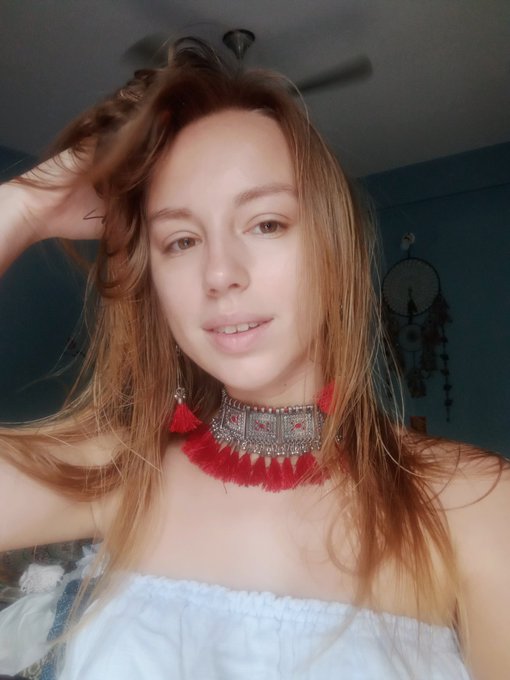 Happy happy Corona. Everything what is going on is holy, everything is God and we are parts of big flame<a href="/tag/%D0%BD%D0%BE%D0%B2%D0%B0%D1%8F%D0%B0%D0%B2%D0%B0%D1%82%D0%B0%D1%80%D0%BA%D0%B0"class="tags"><span>#новаяаватарка</span></a>