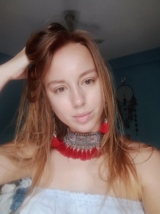 Happy happy Corona. Everything what is going on is holy, everything is God and we are parts of big flame<a href="/tag/%D0%BD%D0%BE%D0%B2%D0%B0%D1%8F%D0%B0%D0%B2%D0%B0%D1%82%D0%B0%D1%80%D0%BA%D0%B0"class="tags"><span>#новаяаватарка</span></a>