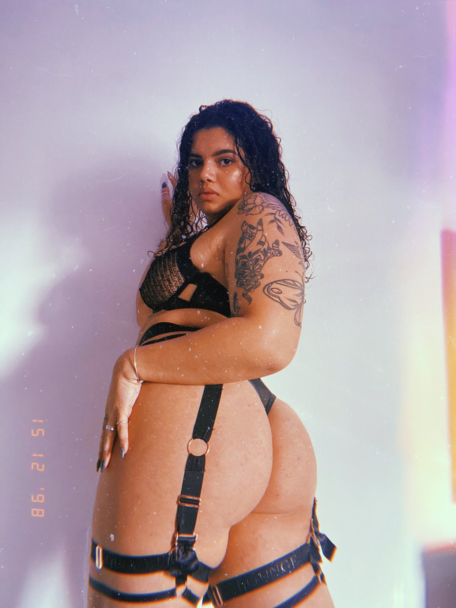 OnlyfansMode's tweet photo. Verified Model ALERT‼️🆕 👀
🔹Beth🔹
https://t.co/NDHXMgQN4R
***********************************
▪️▪️▪️▪️▪️▪️▪️▪️▪️▪️▪️
🚨Models Wanted - Join Us🚨
▪️▪️▪️▪️▪️▪️▪️▪️▪️▪️▪️ 
#onlyfans #model #onlyfansnewbie #verifiedOnlyfans #onlyfansgirl https://t.co/r0Kskdm8P5