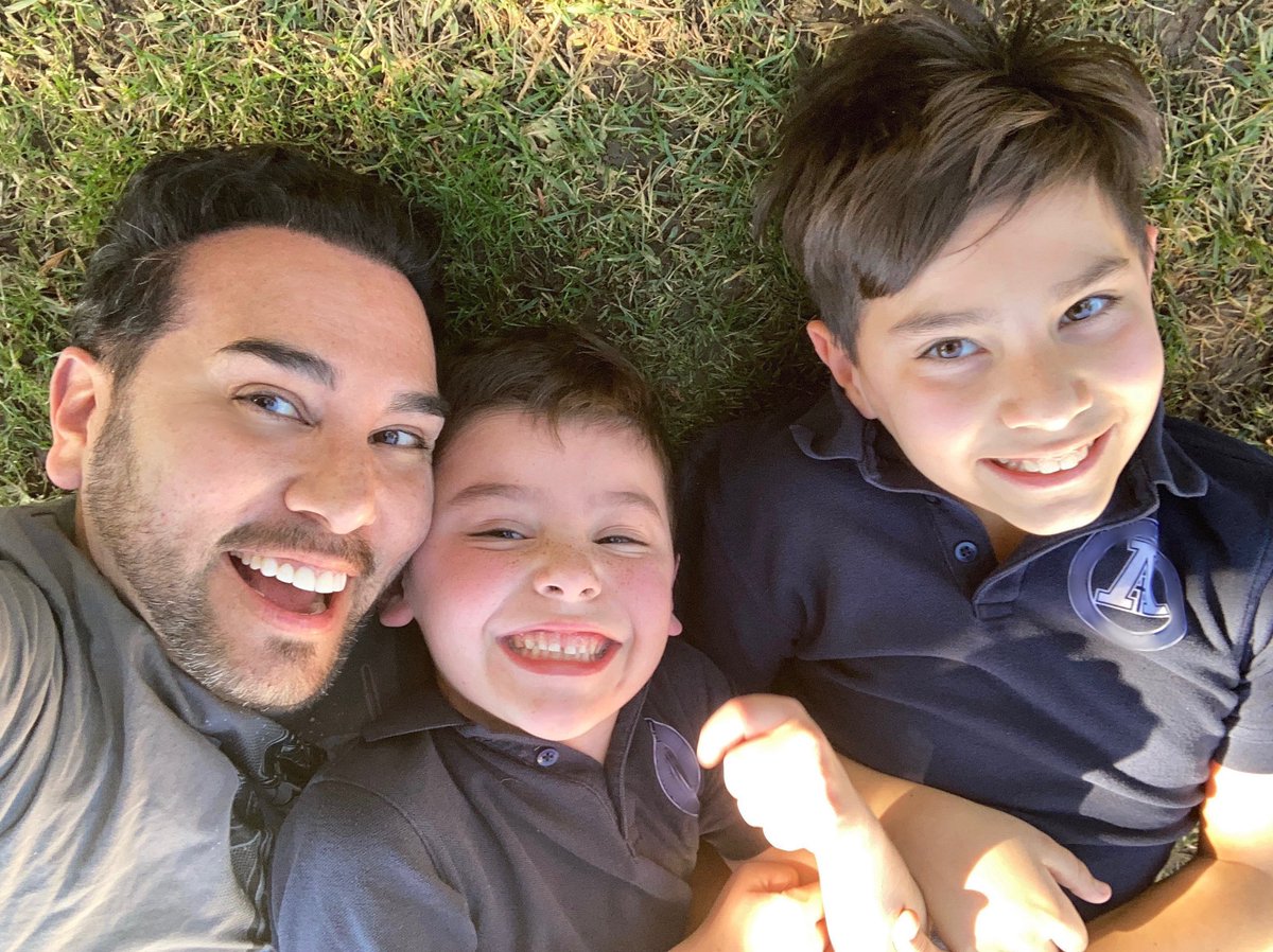 MarcoOnTheWeb's tweet image. Somehow recess goes from soccer to tag to WWE on the grass. 🤷🏻‍♂️ Good thing those uniform polos hide everything. #grassstains #ohwell #recesstime #outdoors #soccer #tag #thekidsaretoofast #dadisgettingold #wherearemyglasses #somewhereinthegrass #lifewithboys #nonstop #keepsmiling