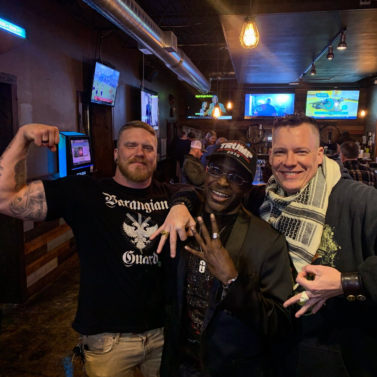 zosima_sinner's tweet photo. Antifa loves this photo and has shared it on their Minnesota Twitter account.

A werewolf, black conservative and a proud boy.

We are brothers and stand together for truth and freedom. 

Hail America!

#AmericanGods #Constitutionalist #unity #PatriotParty #StopTheSteaI2020 https://t.co/Qp4tUJe0Od