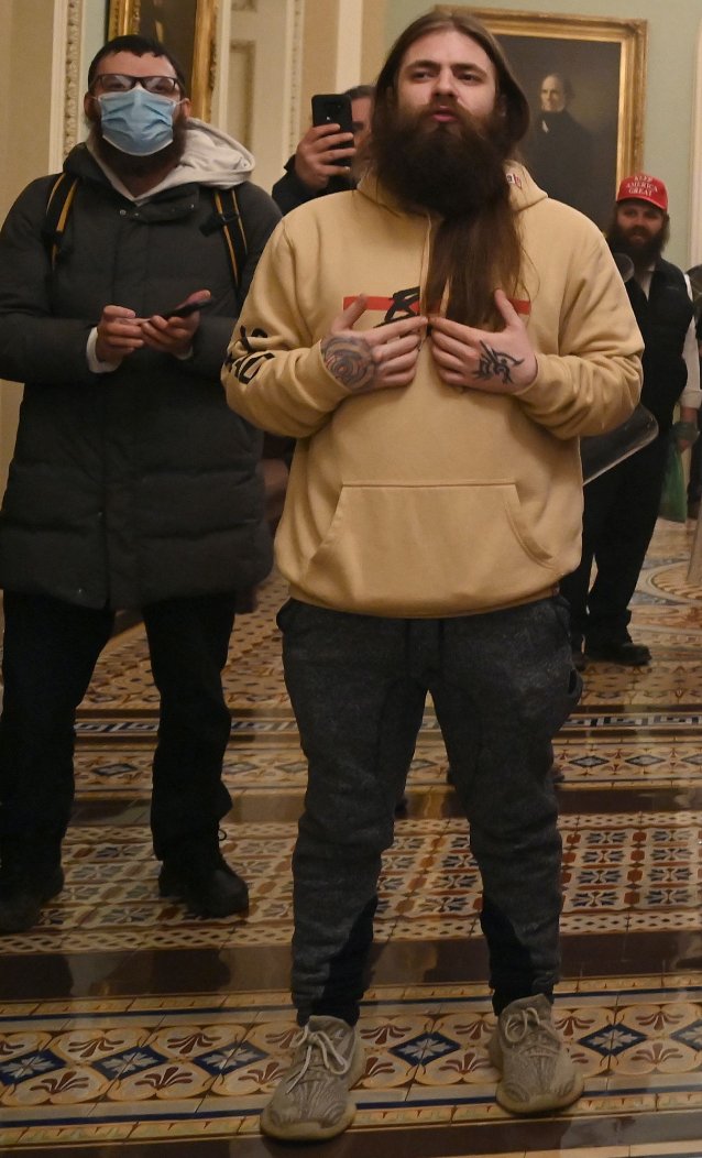 the Tankersley pic on the antifa site shows him with neo-nazi Matthew Heimbachthere's a guy standing next to the man in the yellow hoodie in a few photosagain, due to right wing disinfo, people assumed that must be Heimbach too!there's no proof Heimbach was at the Capitol