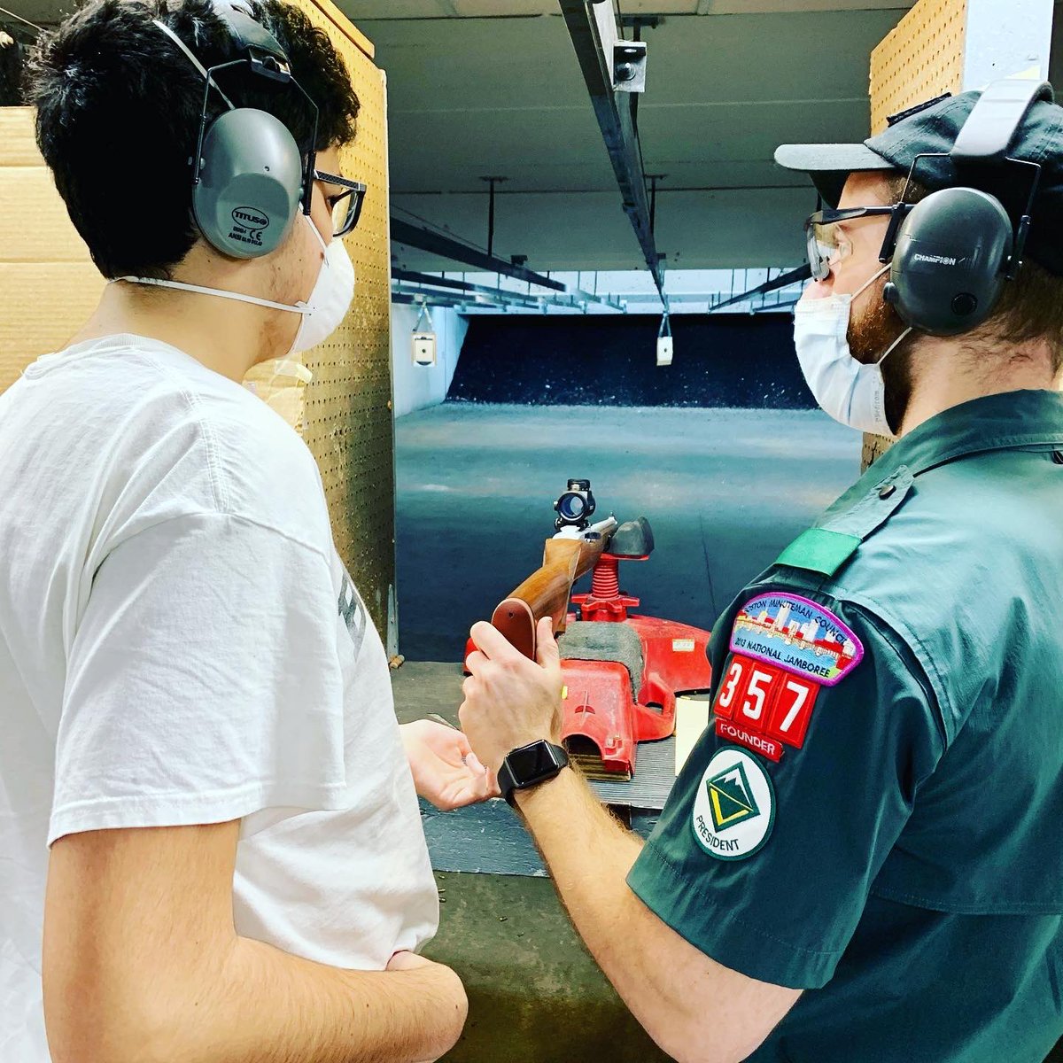 Crew357MA's tweet photo. #sportshooting #scoutingisfun #venturecrew #bsa #safetyfirst #mentoringmatters #gunsafety https://t.co/1AJviFeSwH
