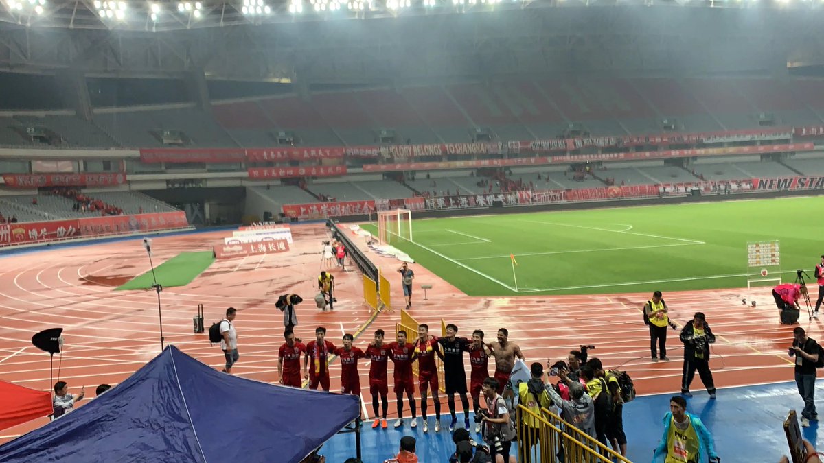CapitanAndresGR's tweet photo. 🇨🇳⚽️ Chinese Super League

🏟 Estadio de Shanghai , China

📌 Shanghai SIPG🆚 Beijing Guoan

#ChineseSuperLeague #chinesefootball #CSL #SuperLigaChina #shanghai #China #Chine #sipgfc #shanghaisipg #guoan #beijing #beijingguoan #CapitanAndresGR https://t.co/fL1DjFPrIY