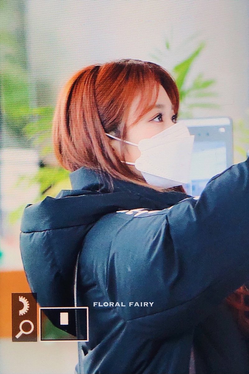 ynako0618's tweet photo. 210109
#나코 #야부키나코 #矢吹奈子 #IZONE   @nako_yabuki_75 @official_izone https://t.co/4D7l61AQyZ