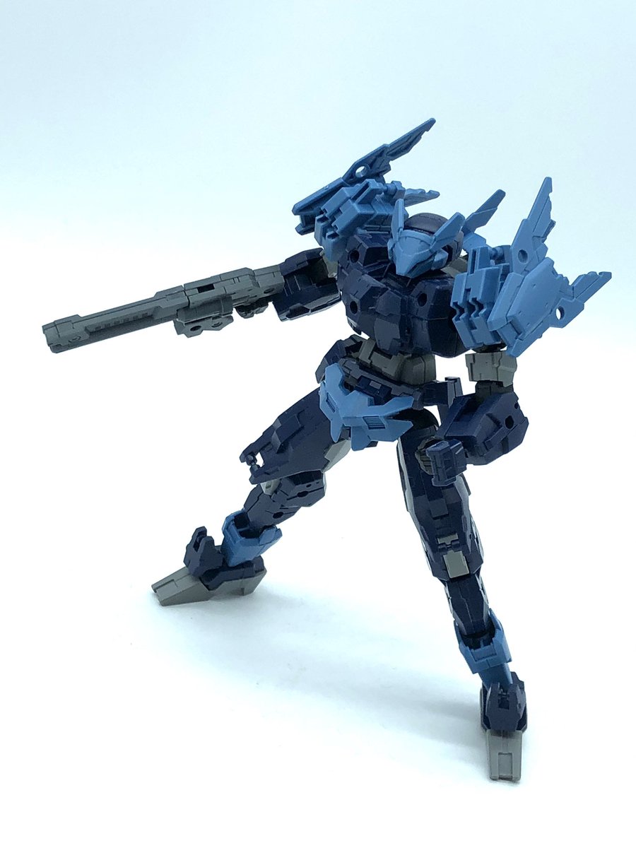 「「30MM 1/144 eEXM-21 ラビオット [ネイビー]」
本日発売です」|柳瀬敬之：メカデザイナーのイラスト