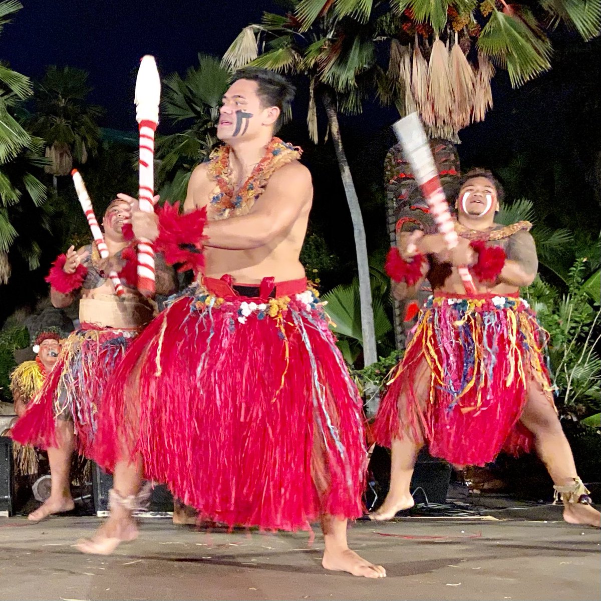 Don’t miss Chief’s Luau! It is easy to reserve tickets online at ChiefsLuau.com