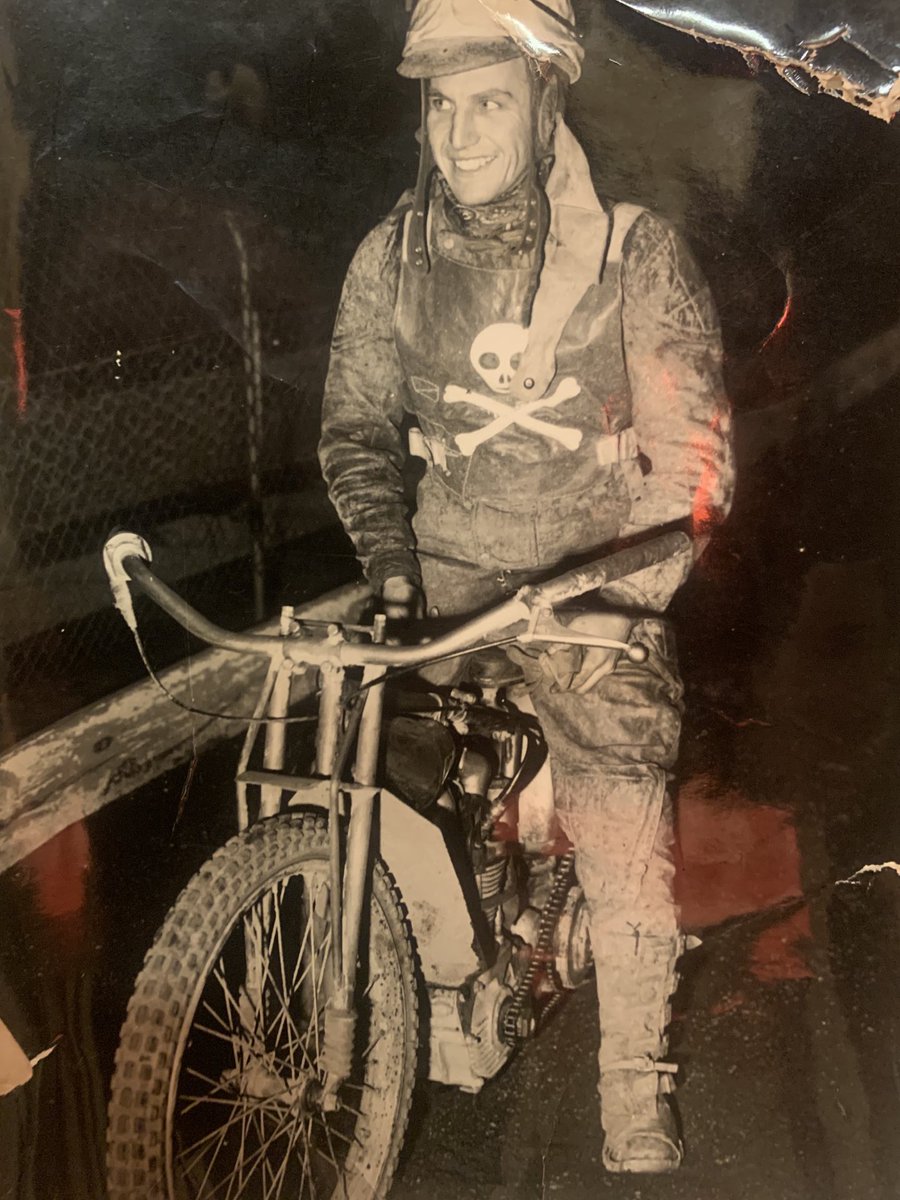 Neil Middleditch tweet media