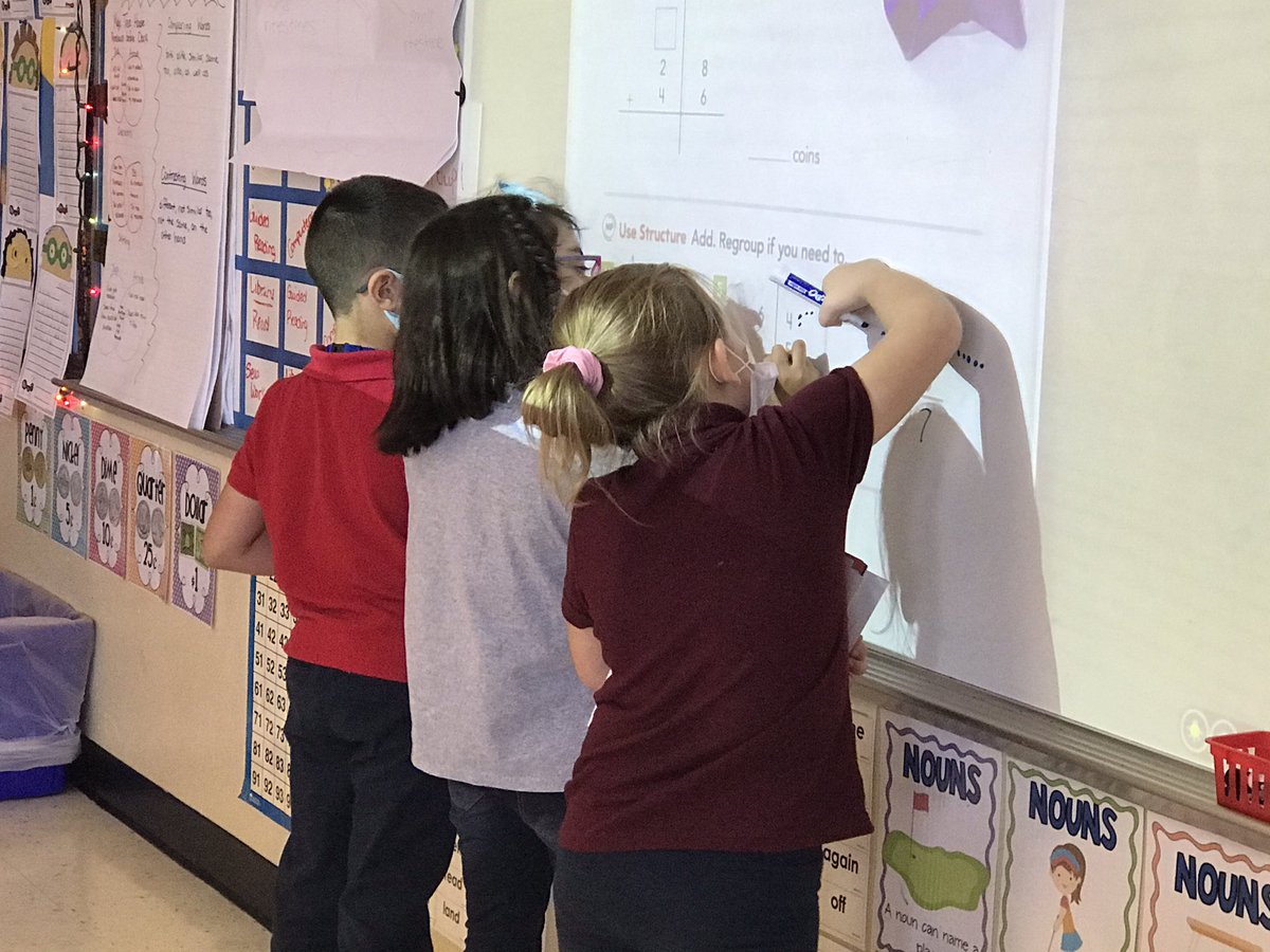 _sextoc's tweet photo. You gotta let them teach ❤️ @MDE_Stars @MDEMathInAction #explainyouranswer #Togetherweshine https://t.co/qMNCvyVP0l