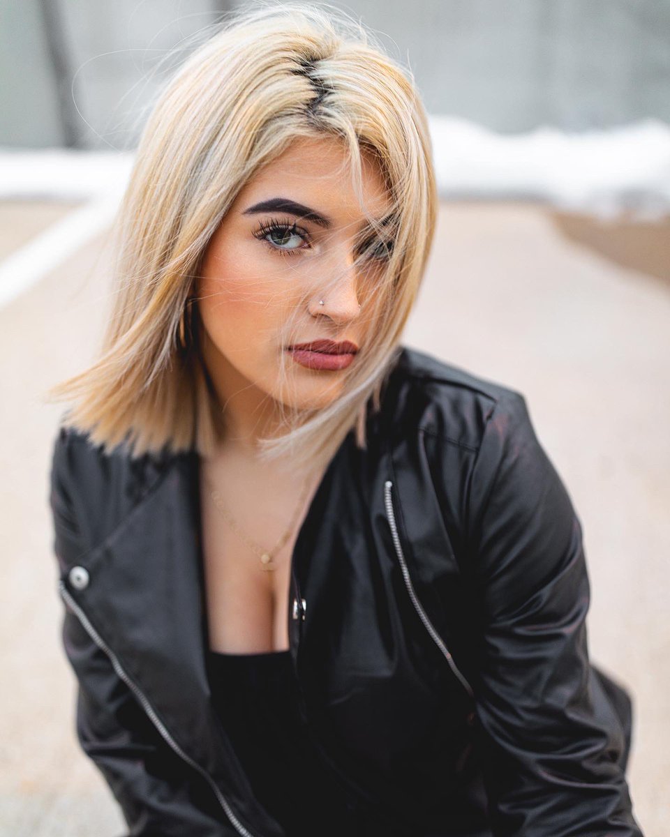 DeVizionz's tweet photo. Recent shoot with Maya

She killed it - 
her IG is amaya.prchal https://t.co/G5EBzjWPmt
