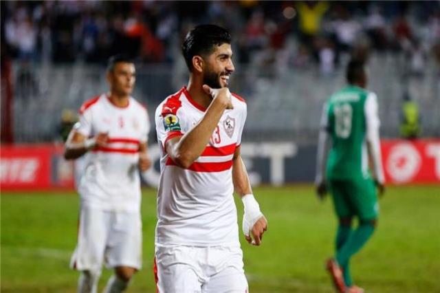 فرجاني ساسي يصل القاهرة بصحبة اسرته ويطمئن جماهير الزمالك