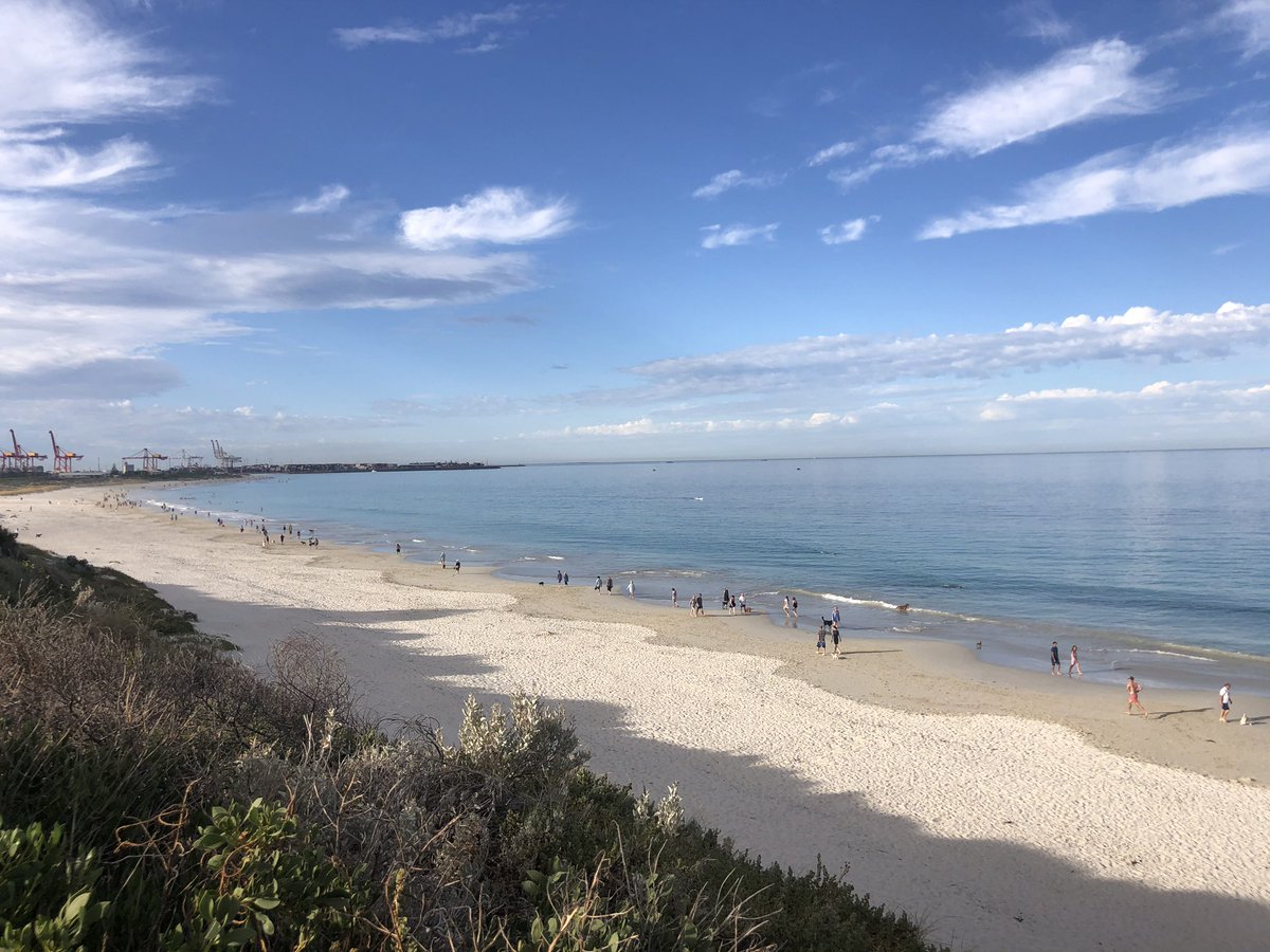 Pre-season training ✅(aka too much of the good stuff!). Am now in proper training mode for 42klms marathon walk raising money for Ronald McDonald House in 8 weeks time. Bit worried I might not be ready so I cranked out 20klms this morning before 10am. Glorious morning 👌