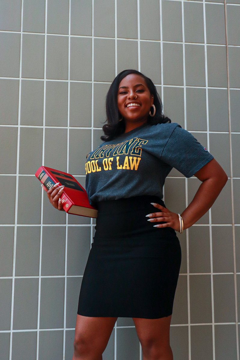 DomtheDonDom's tweet image. BITCH I PASSED THE MUTHAFUCKIN CALIFORNIA BAR EXAM!!!