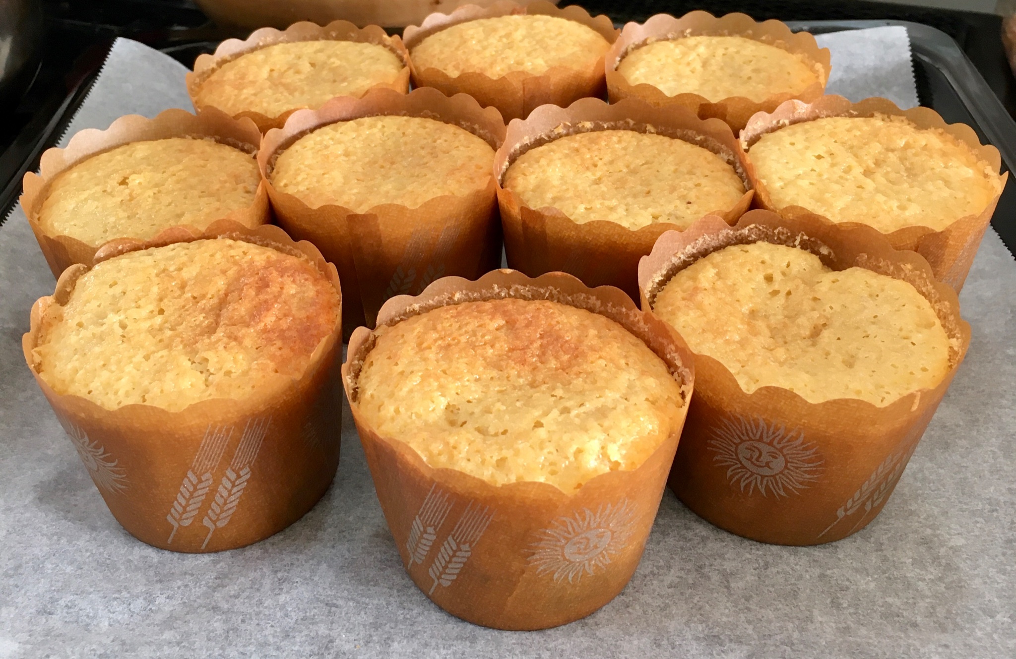 スローなのんちゃん バナナチョコマフィン ケーキのようなホットケーキミックスを始めて使いました いつもは普通の薄力粉使ってるけど 多分 こちらの方が美味しいと思います 3時にいただきます 手作りマフィン ケーキのようなホットケーキ