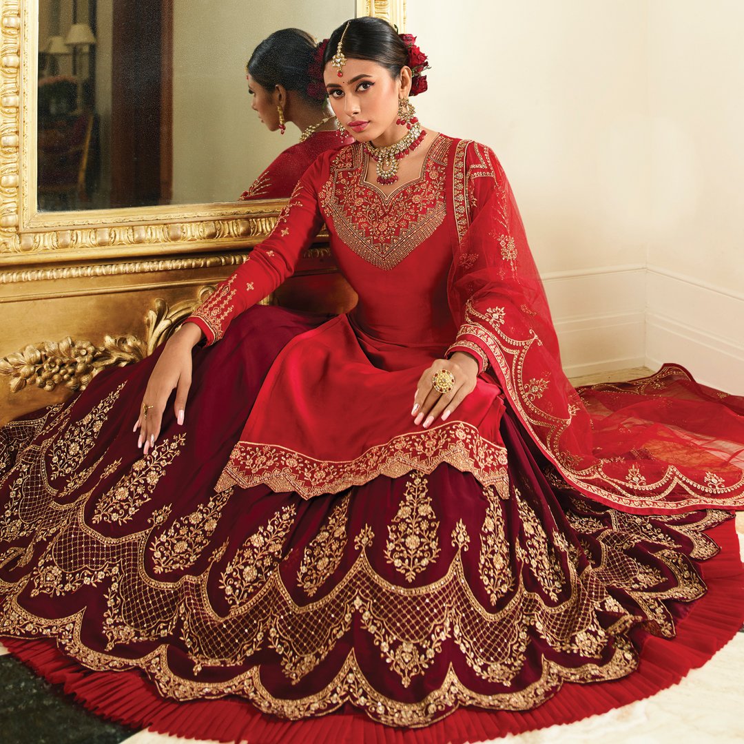 FabjaIndia's tweet photo. Ghaghara Style In Six Color Satin Georgette Indo Western Salwar Suit Online Collection.......
New Launching Indo-Western Salwar Suit At 2020-21
Leave us a message or reach out on Whatsapp +919265161232..........
Visit:https://t.co/Zm7AVx10UH

#fabja #anarkalisuit #indianfashion https://t.co/36l6OnWd4W