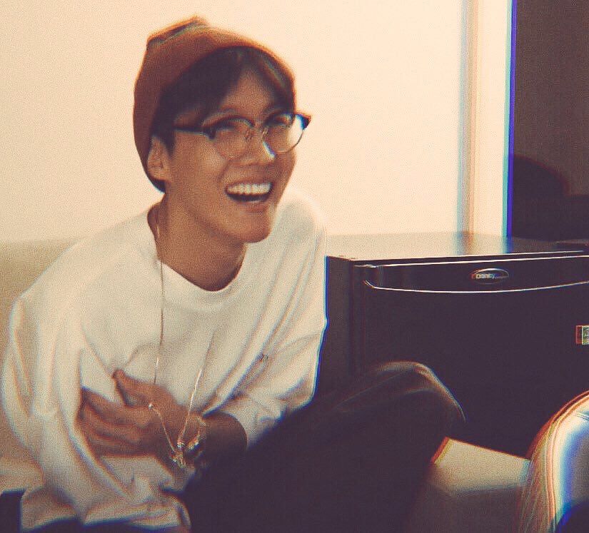 Aesthetic Polaroid Pictures of Hobi-- a thread;
