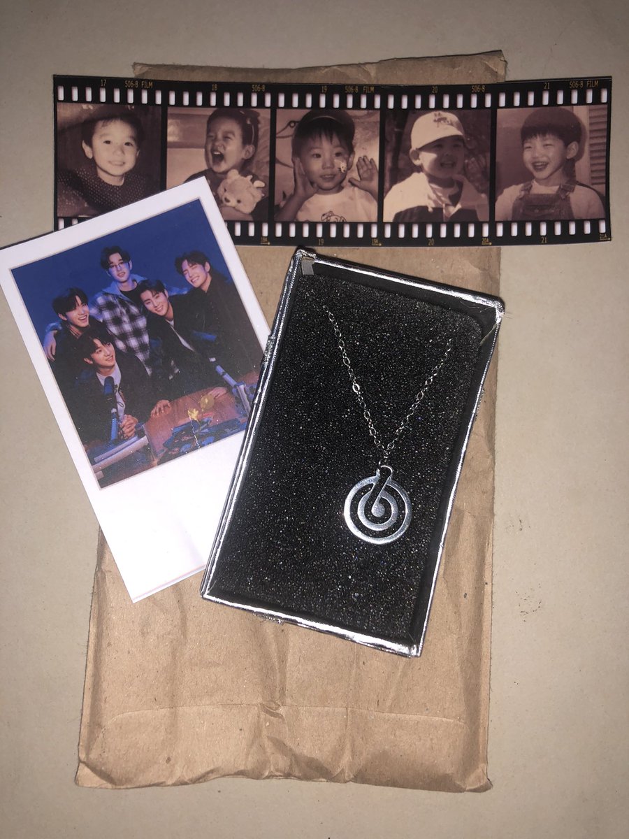 day6society's tweet photo. Thank you @ifntgravityph !!!! Just received my order and itโs worth the wait <3333 Ang cute and I love the freebies hehehe thank you so much!!! God bless po hehe https://t.co/feild8JJ0E