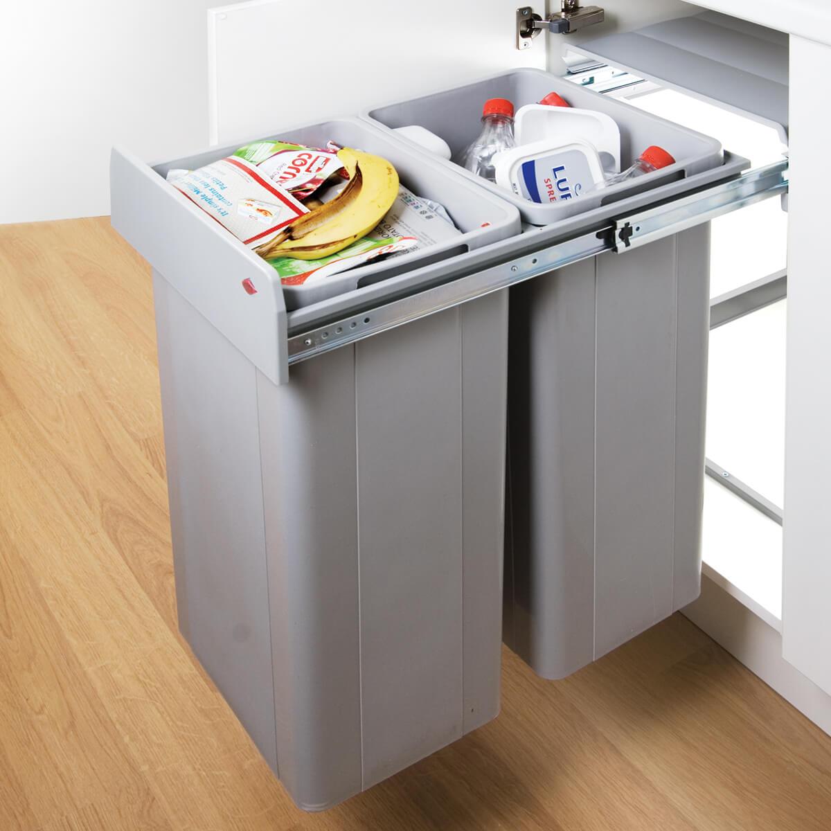 WescoLivingUK's tweet image. Our Big Bio Double waste bin systems for hinged doors are one of our most popular systems. Easy to install, retro-fit, operate and they come in great capacities too.
wesco-shop.co.uk/collections/bu…

#kitchensolutions #practicalkitchen #kitchendesign #wastebin #kitchen #beautifulkitchens