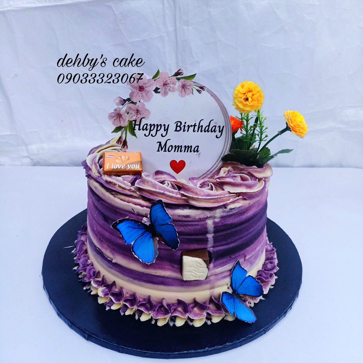 dehbyscake's tweet photo. Beauty💕...the cake that swallows money😁
#SaturdayMorning https://t.co/HvDzZx6VCY