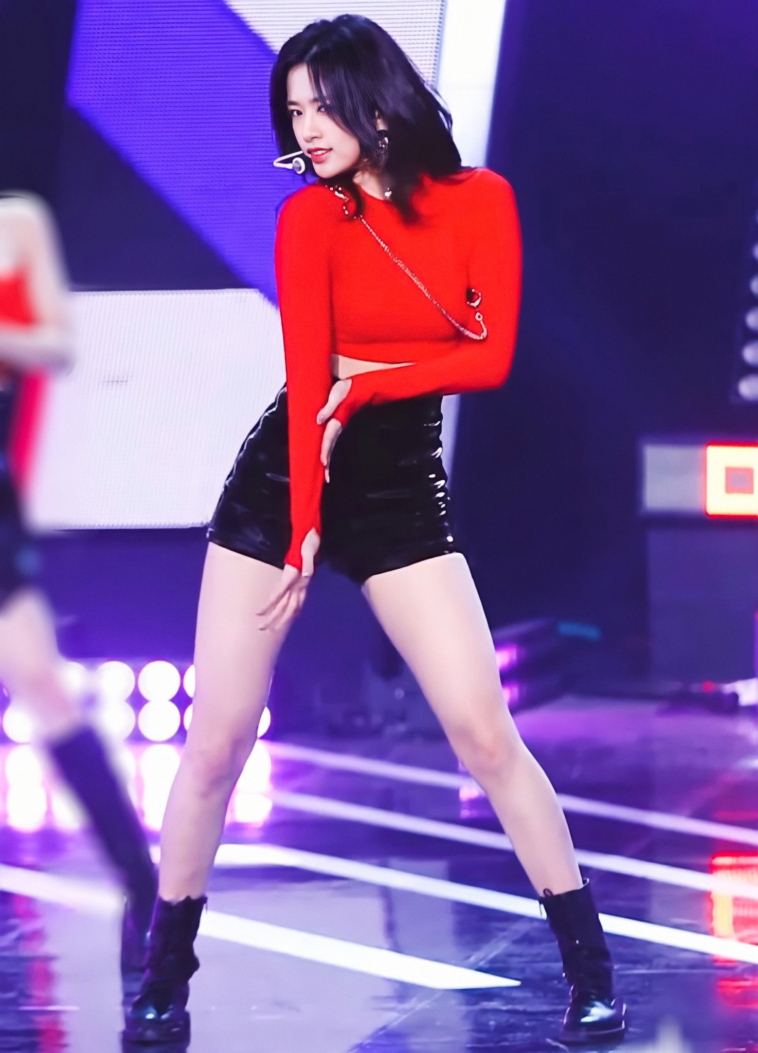미친 안유진 오늘 시퀀스 착장 유두 집게 한 거 같았음.JPG | 걸그룹/연예인 | 일베저장소 미친 안유진 오늘 시퀀스 착장 유두 집게 한 거 같았음.Jpg | 걸그룹/연예인 | 일베저장소