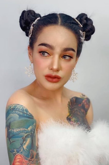 ใครคือบุคคลที่พวกเราควรช่วยสนับสนุน
#ลุงพลป้าแต๋น #พิมรี่พาย #สังคมไทย