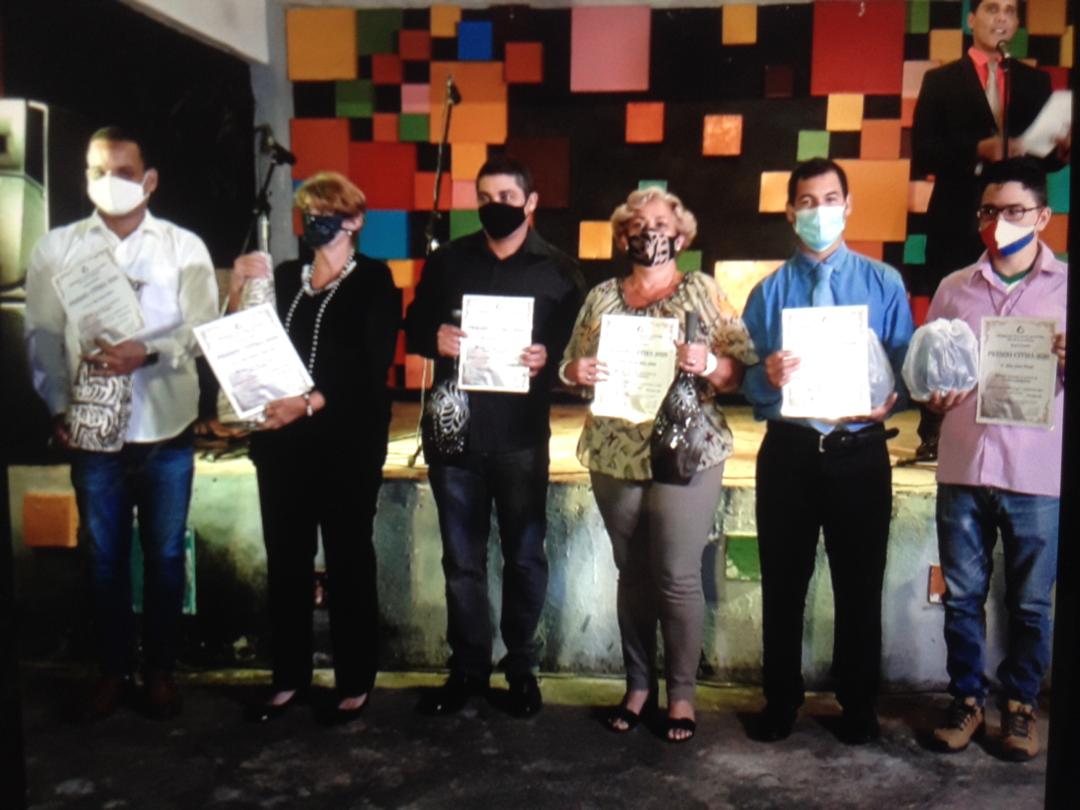 En el acto realizado por el Día de la Ciencia, en la Isla de la Juventud en la entrega de los premios Citma la Universidad Jesús Montané Oropesa, el Proyecto PIAL y el GDT fueron premiados. MUCHAS FELICIDADES A TODOS. #VamosPorMás @uij_jmo @ReglaFacenda @HaydeePaulaPaz1 #Cuba