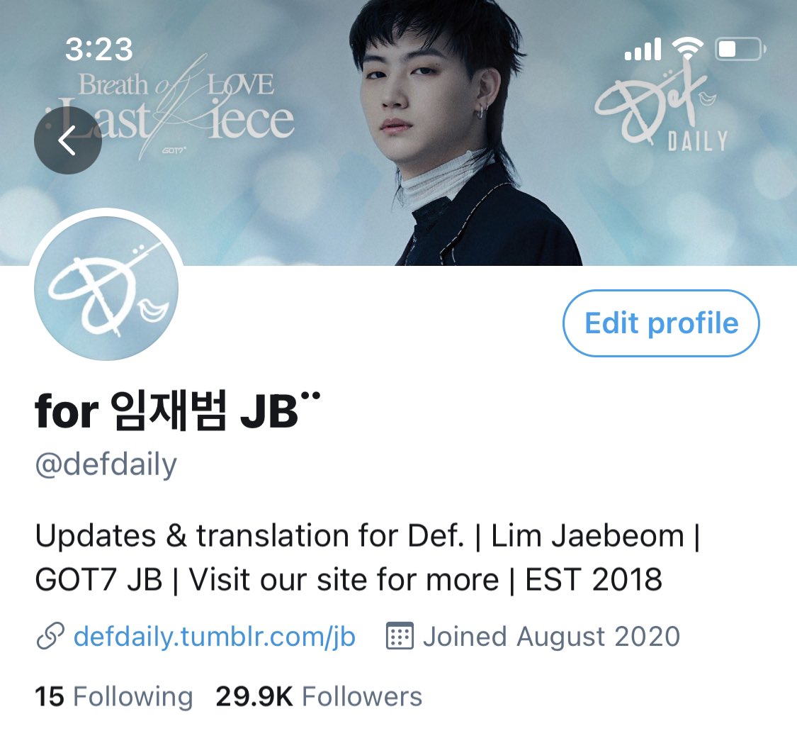 defdaily's tweet photo. Hi everyone! Our original account has finally been unsuspended! 

However we have decided to stay on this account while keeping the older one as a back-up! 
Thank you everyone for your support 🤍

And yay for all the content and translations we got back 🥳 https://t.co/CFUCDeKouq