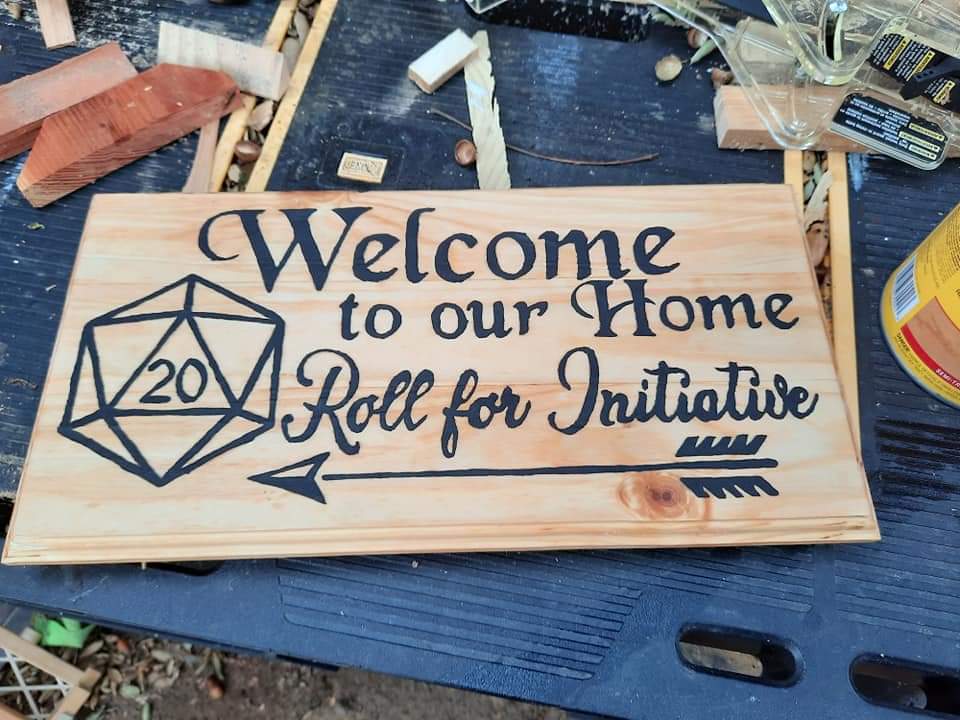 RuralRelatively's tweet photo. One of my favorite Christmas presents I got from my hubby.  He handmade this welcome sign for our home.  
#love #Christmas #dnd #handmade https://t.co/3EmgUTbyR0