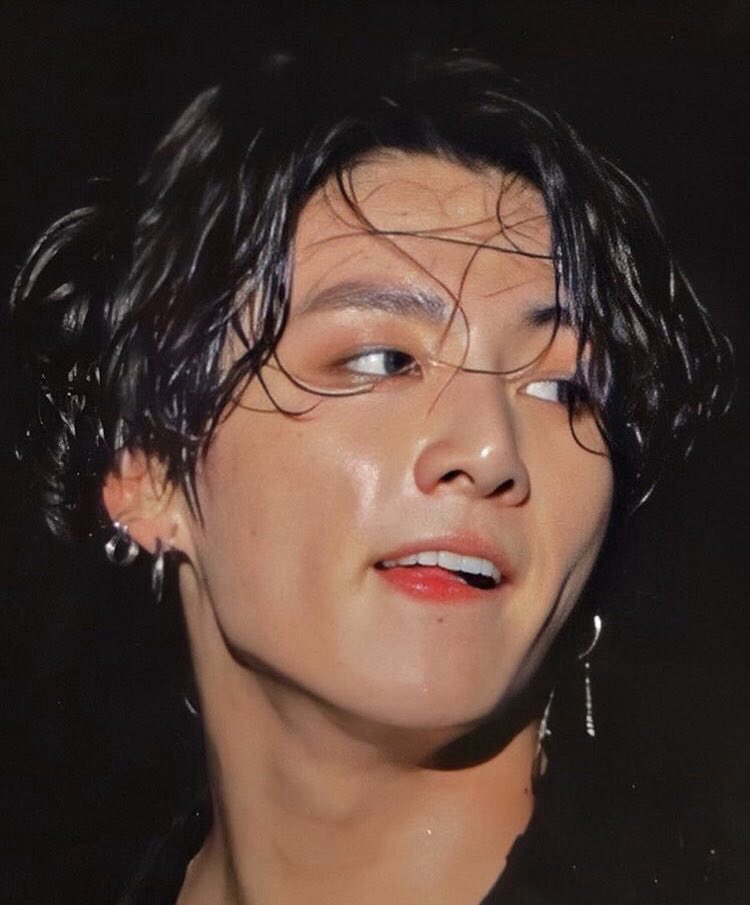 Jungkook as aesthetic unwhitewashed —a thread bc it's Jk day