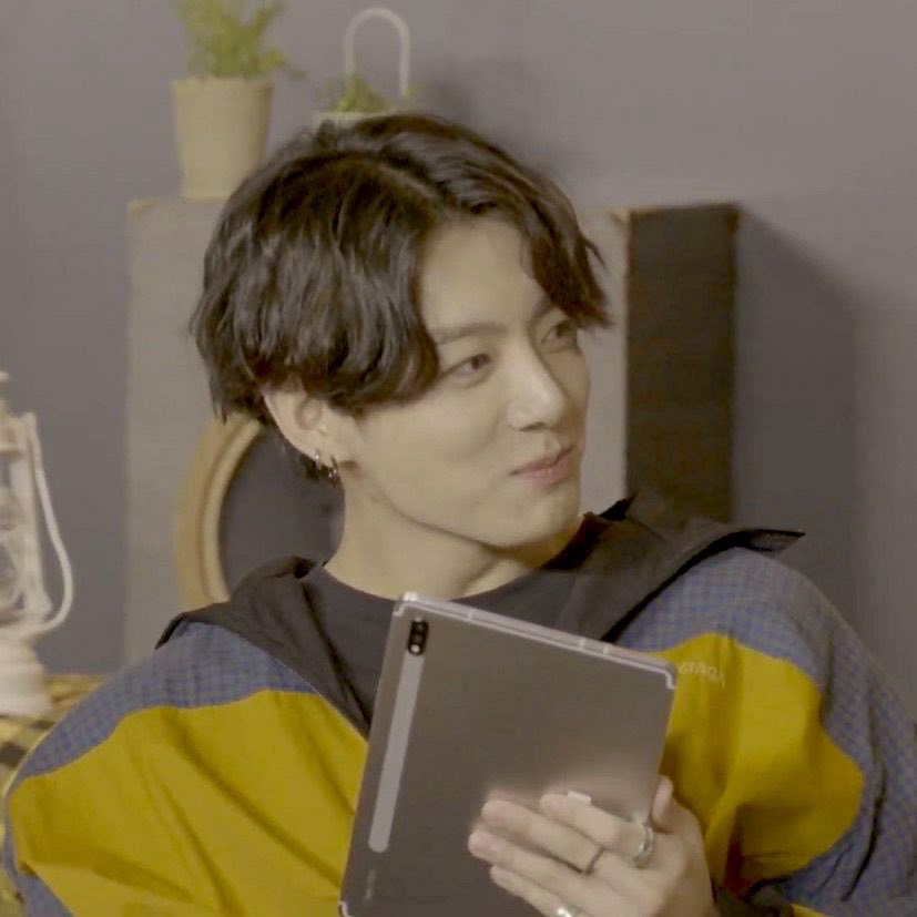 Jungkook as aesthetic unwhitewashed —a thread bc it's Jk day