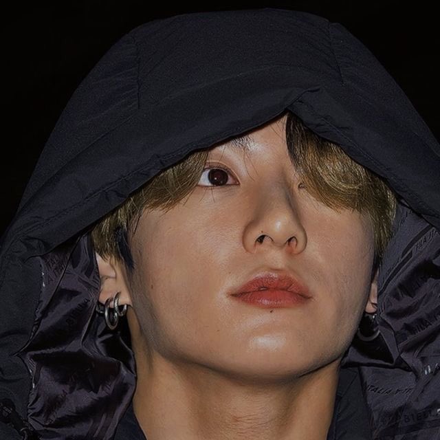 Jungkook as aesthetic unwhitewashed —a thread bc it's Jk day