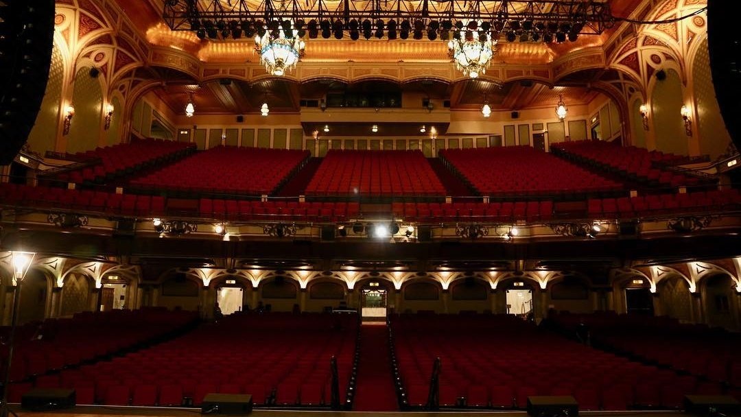 "MEAN" | THE ORPHEUM THEATRE IN LOS ANGELES, CALIFORNIA 