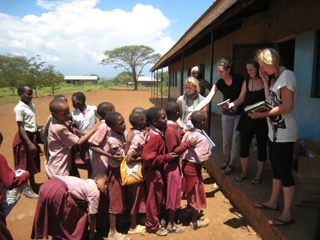 HelpNow15's tweet image. HelpNow is a non profitable and nongovernmental organization that serves the common people by supporting humanitarian happenings and activities and work for the social welfare of poor people.