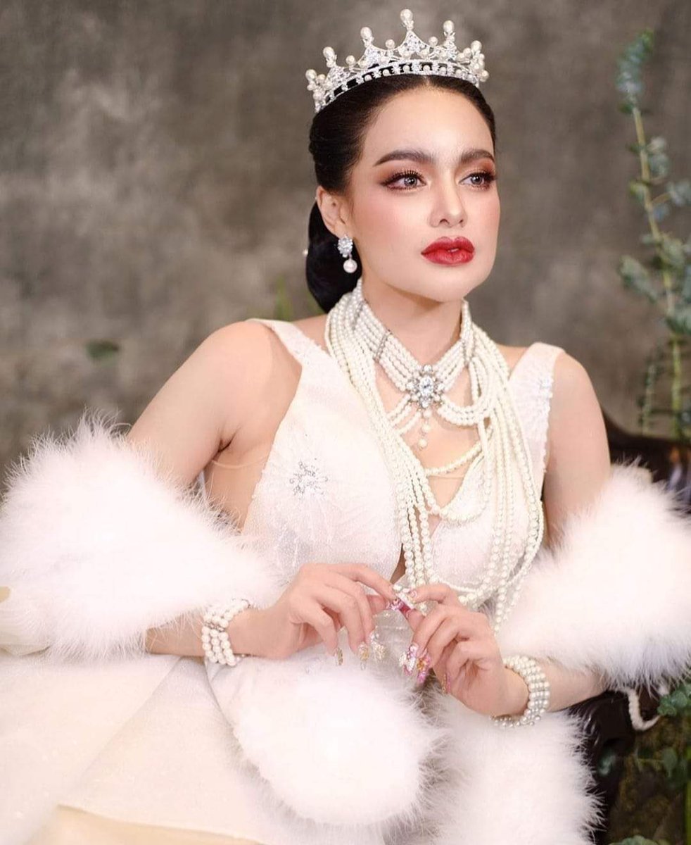 ขอขอบพระคุณ ท่านหญิงพิมรี่พาย แห่งวังพิมรี่พายขายทุกอย่างที่เสียเวลาส่วนตัว ทุนทรัพย์ส่วนตัวในการทรงงานครั้งนี้ ขอให้ท่านหญิงมีความสุข ความเจริญ สุขภาพแข็งแรง เพคะ🙏🏻 #ทรงพระเจริญ #พิมรี่พาย